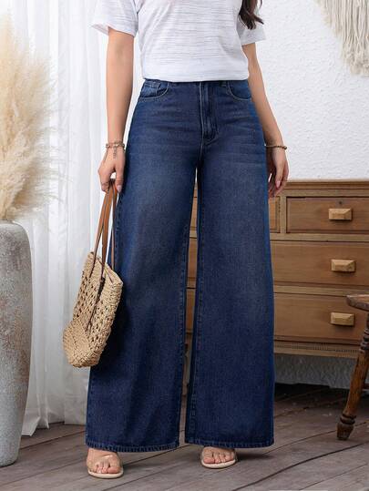 SHEIN PETITE جينز واسع الساق مغسول للاستخدام اليومي في العطلات