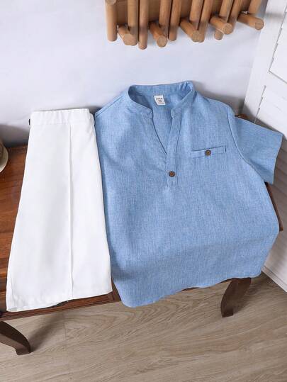 SHEIN طقم قميص كاجوال بياقة على شكل حرف V وشورت مناسب للفتى المراهق، مناسب للتنقل والمدرسة والارتداء اليومي الكاجوال والرياضة في فصلي الربيع والصيف