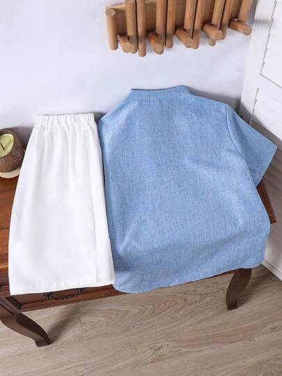 SHEIN طقم قميص كاجوال بياقة على شكل حرف V وشورت مناسب للفتى المراهق، مناسب للتنقل والمدرسة والارتداء اليومي الكاجوال والرياضة في فصلي الربيع والصيف