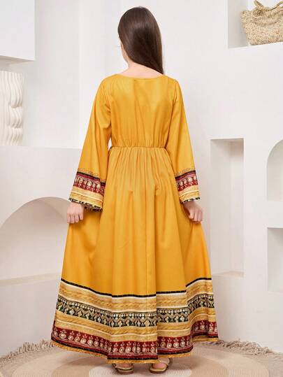SHEIN فستان متوسط الطول مطبوع للفتيات المراهقات