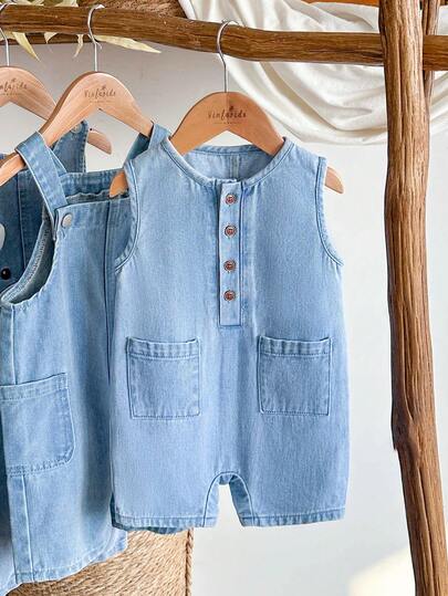 SHEIN Vintaside Kids جمبسوت صيفية كاجوال يومية للأطفال الصبيان بطراز كلاسيكي جامعي، بأزرار أمامية نصفية، جيوب قصاصات، بدون أكمام، فضفاضة