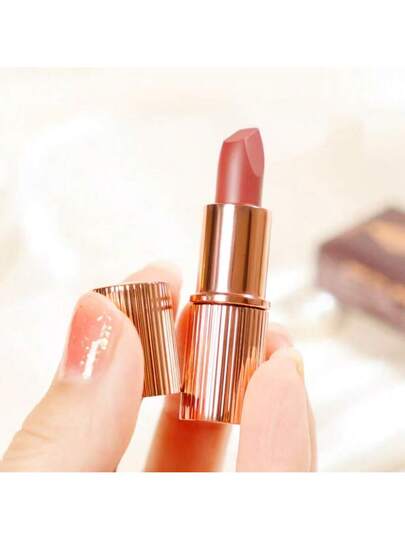 Charlotte Tilbury أحمر شفاه ماتي "Pillow Talk"، وردي فاتح، أحمر شفاه ميني، وردي فاتح، أحمر شفاه محمول، مجموعة أحمر شفاه، حجم السفر، 1.1 جرام/0.038 أونصة