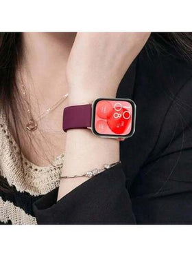 سوار ساعة سيليكون قابل للتعديل متوافق مع Huawei Watch Fit 3/Fit 4/Fit 4 Pro، ناعم وراحة، متين، مناسب للرياضة والياقة البدنية والجري والسباحة وغيرها من المناسبات. سوار عالي الجودة، مقاوم للماء، خفيف الوزن ومنفذ للهواء، مناسب للجنسين.