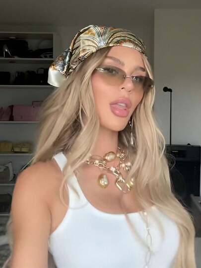 وشاح مربع من القماش الأطلسي المطبوع بتصميم بسيط، وشاح رأس موضة ربيع جديدة للنساء، يمكن استخدامه كحزام للخصر أو تزيين الحقيبة أو كشريطة أو شريط للرأس أو وشاح، مثالي لتعزيز مظهرك الشامل