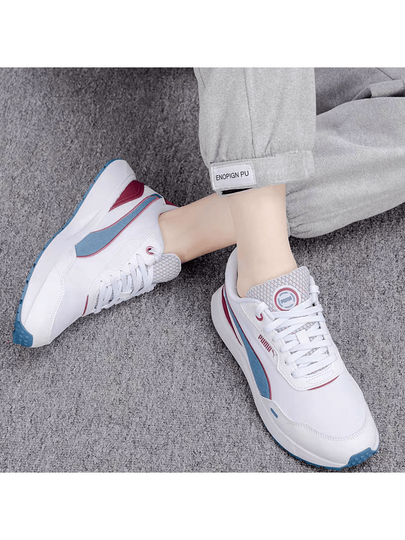 Puma حذاء رياضي منخفض الرقبة برباط من بوما رانتايمد بلس ريترو بريب للجنسين، مقدمة دائرية، 389237-01