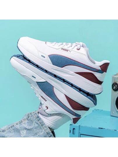 Puma حذاء رياضي منخفض الرقبة برباط من بوما رانتايمد بلس ريترو بريب للجنسين، مقدمة دائرية، 389237-01