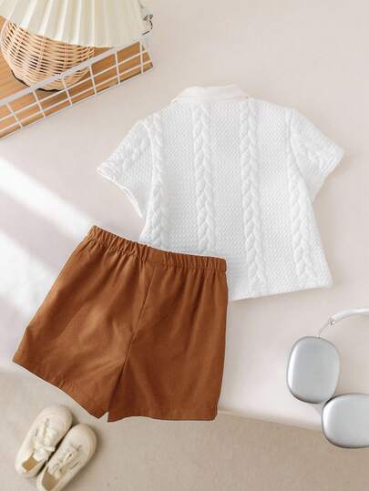 SHEIN طقم قميص بولو وشورت ذو خصر مطاطي مناسب للأطفال الصبيان، مناسب لحفلات عيد الميلاد، الحفلات المسائية، الأداء، الزفاف، حفلات استقبال المولود الجديد، احتفال عيد الميلاد الأول