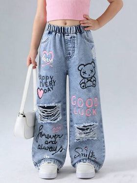 SHEIN ChillGRL بنطلون جينز للبنات الصغيرات الكاجوال الجميل، مطبوع بحرف وشكل دب ملون، غسيل فاتح مبهت، قصة مستقيمة فضفاضة، قماش ناعم ومريح، موضة الشارع، جينز بناتي