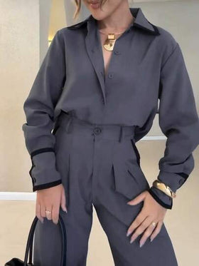 بلوزة نسائية أنيقة فضفاضة ذات أكتاف منسدلة + بنطلون ذو ساق مستقيمة، بلوزة بأكمام طويلة ذات لون متباين وبنطلون متوسط الارتفاع، طقم ملابس كاجوال وأنيق للربيع