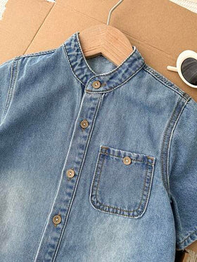 LMoss Kids مجموعة قميص جينز فضفاض وشورت بتصميم مريح للأولاد الصغار، قطعتان
