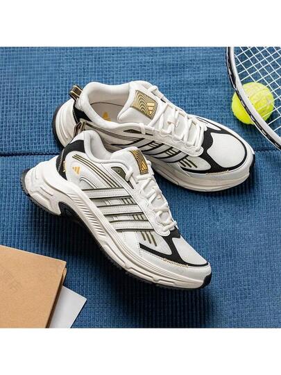 Adidas أحذية رياضية مريحة متعددة الاستخدامات للرجال والنساء