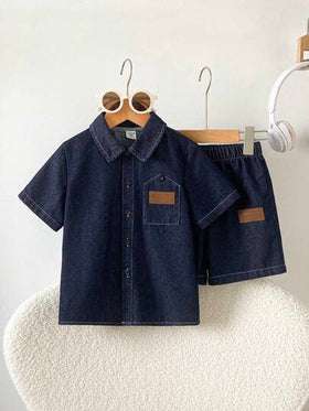SHEIN Streecool Kids مجموعة ملابس علوية كم قصير وشورت بتدرج لون الجينز المغسول مناسبة للارتداء اليومي، المدرسة، العطلات، السفر، الاسترخاء، التشمس، الصيف، قطعتان