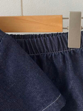 SHEIN Streecool Kids مجموعة ملابس علوية كم قصير وشورت بتدرج لون الجينز المغسول مناسبة للارتداء اليومي، المدرسة، العطلات، السفر، الاسترخاء، التشمس، الصيف، قطعتان