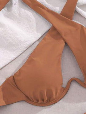 SHEIN Swim بيكيني نسائي صيفي بلون أحادي مع ربطة عنق وحمالات متقاطعة، مثير مع سلك داخلي