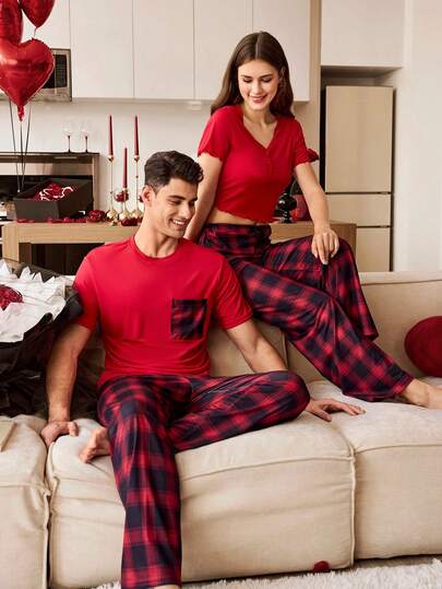 CoupledUp بيجامة رجالية كاجوال بطبعة المربعات، قصيرة الأكمام وبنطلون