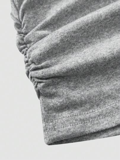 SHEIN مجموعة قميص كروب بأكمام قصيرة وطاقم رقبة مع بنطلون مطبوع للفتيات المراهقات، ملابس منزلية رياضية يومية متعددة الاستخدامات