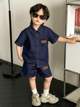 SHEIN Streecool Kids مجموعة ملابس علوية كم قصير وشورت بتدرج لون الجينز المغسول مناسبة للارتداء اليومي، المدرسة، العطلات، السفر، الاسترخاء، التشمس، الصيف، قطعتان