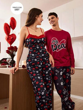 CoupledUp طقم بيجامة مريحة للأزواج بطبعة قبلة شفاه حمراء وحرف "عزيزي" على أكمام راجلان وياقة طاقم