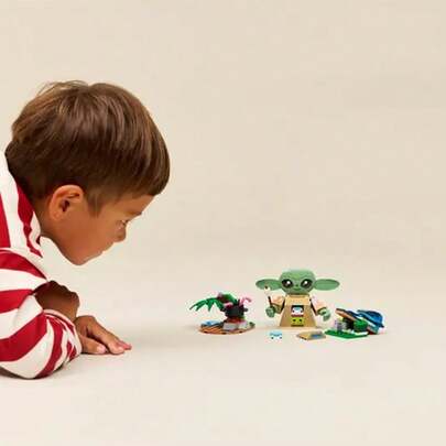 LEGO لعبة بناء ليجو ستار وورز مسكن جروجو - مجموعة لعب تظاهرية من المندالوريان مع ضفدع سورجان وأشكال جروجو قابلة للحركة للأطفال ما قبل المدرسة، من عمر 4 سنوات فما فوق - فكرة هدية لأعياد الميلاد - 75443