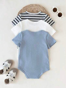 SHEIN 3 قطع بدلة رضيع ولد كاجوال جميلة بألوان صلبة ومخططة مع جيب وياقة طاقم، أكمام قصيرة، مناسبة للخروجات الربيعية/الصيفية، اللعب اليومي في الخارج، المنزل، مريحة ومتعددة الاستخدامات