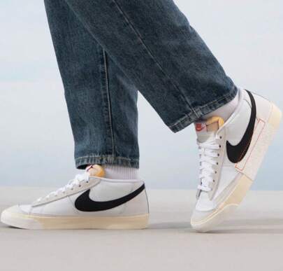 Nike حذاء رياضي رجالي من طراز BLAZER LOW PRO CLUB