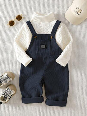 SHEIN Playful Pals جمبسوت قطيفة للأطفال الرضع من عمر 0-3 سنوات مطرزة بحرف، لون كاكي، مناسبة للخروجات والمناسبات الكاجوال وحفلات عيد الميلاد