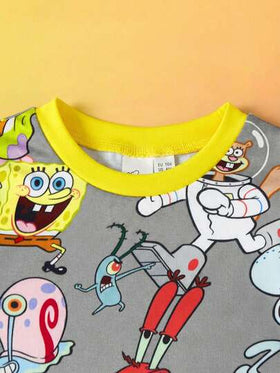 SpongeBob SquarePants | SHEIN مجموعة بيجاما مكونة من قميص بأكمام طويلة وبنطال، طباعة كاملة بتصميم الفتى الكرتوني، قطن مرن عالي المطاطية، مناسب للارتداء اليومي، قطعتان