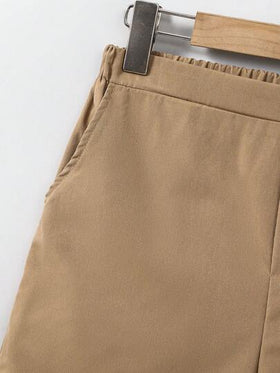 SHEIN شورت كاجوال بخصر مطاطي للأولاد المراهقين باللون الخاكي، مناسب لحفلات عيد الميلاد، المناسبات المسائية، الحفلات، حفلات الزفاف، ضيوف الزفاف، صبي الحلقة، حامل الزهور