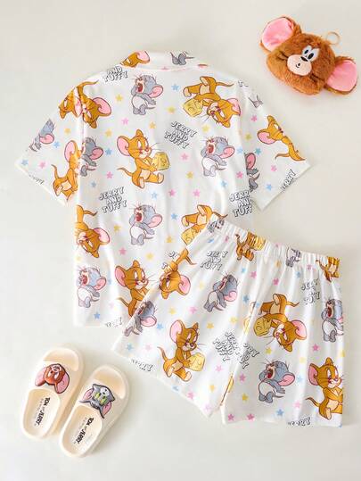 TOM & JERRY X SHEIN طقم بيجامة مكون من ملابس علوية كم قصير أمامية بأزرار وشورت مع طباعة رسوم كرتونية للفتيات المراهقات