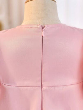 SHEIN فستان كاجوال للفتاة الصغيرة من خليط الصوف المنسوج بياقة مستديرة وأكمام جيجوت مع قطع شبكية