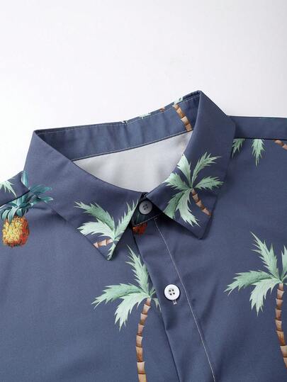 Manfinity Swimmode قميص أكمام قصيرة مطبوع بأشجار النخيل والأناناس وشورت بخصر مرن للرجال بمقاسات كبيرة، طقم للعطلات الصيفية والشاطئ