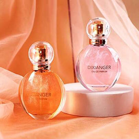 عطر مع مسحوق ذهبي له رائحة قوية وثابتة، ويمكن استخدامه كهدية للنساء. رائحة سلسلة الرمال المتحركة مشابهة لرائحة العلامات التجارية الكبرى. رائحة الكاكاو ممزوجة برائحة الزهور 30مل