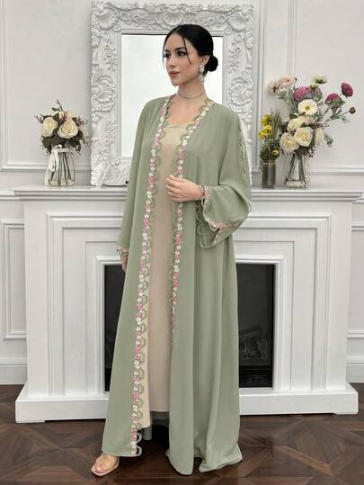 Yasmyna رمضان عباءة أنيقة للنساء بأكمام طويلة مزينة بالتطريز
