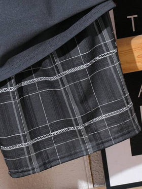 SHEIN مجموعة بيجامة شورت كاجوال بجيب ذات رقبة دائرية بنمط المربعات لصبية المراهقين، قطعتان