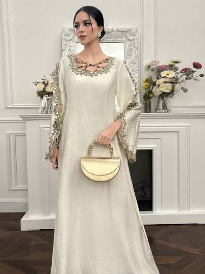 Yasmyna رمضان فستان نسائي فضفاض بأكمام طويلة بطراز عربي مزين بتطريز وتصميم متقاطع