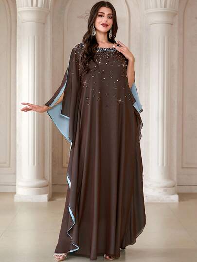 Solessence رمضان عباءة عربية طويلة ناعمة ومريحة، بتصميم ياقة دائرية وتفاصيل من اللؤلؤ بألوان متباينة، مناسبة للمناسبات والمناسبات اليومية
