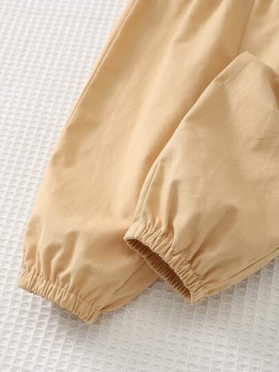 Cozy Pixies مجموعة قميص كم قصير ذو ياقة وبنطال حفاضة للأطفال الصغار بتصميم شريطي ملون، مجموعة ملابس رسمية للأطفال الصغار بسرّاويل وأربطة كتف بني فاتح، ملابس أطفال صغار بني فاتح من القطن