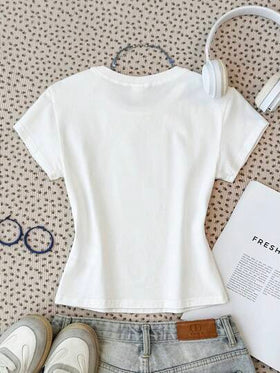 SHEIN شورت أبيض محبوك ضيق مناسب للفتيات المراهقات، تيشيرت أزرق مطبوع عليه زهور برقبة دائرية وأكمام قصيرة، مناسب للارتداء اليومي، التسوق، الغداء، التجمعات وغيرها من المناسبات.