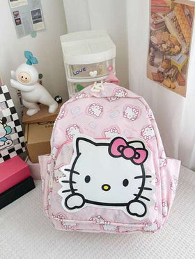 Sanrio حقيبة ظهر كرتونية جديدة من سانريو - حقيبة ظهر متعددة الوظائف ذات حجرتين، تصميم كرتوني جذاب، مناسبة للاستخدام اليومي والعودة إلى المدرسة. قماش بوليستر خفيف الوزن، مقاوم للماء ومانع للرطوبة لحماية العناصر، جيوب متعددة للتخزين المنظم. أشرطة كتف قابلة