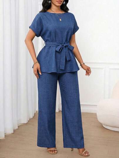 SHEIN Lady طقم كاجوال بقطعتين للنساء، لون أحادي، رقبة دائرية، أكمام قصيرة، حافة مطوية، خصر مربوط، تصميم بسيط