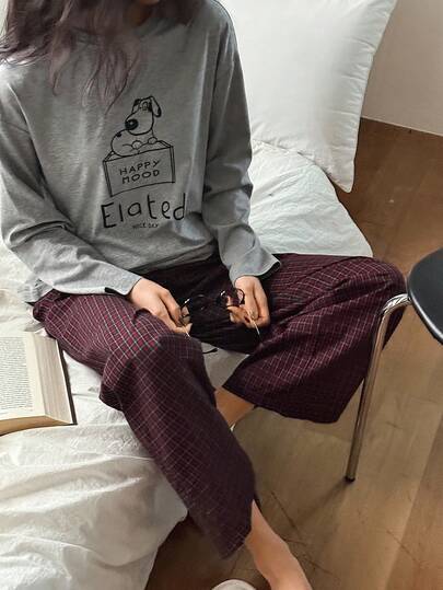 DAZY طقم بيجامة للنساء يتكون من ملابس علوية مطبوعة بحرف وصورة كلب مع بنطلون بيجامة فضفاض مربع الأنماط رمضان