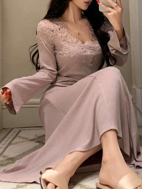 DAZY ثوب نوم طويل للنساء مزين بقطع من الدانتيل شبه الشفاف والمشدود عند الخصر رمضان