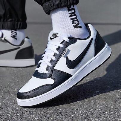 Nike حذاء رياضي كاجوال منخفض الرقبة من EBERNON LOWD للرجال