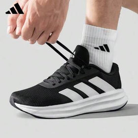 Adidas أحذية رياضية للجنسين مضادة للانزلاق، متينة، قابلة للتنفس، خفيفة الوزن، ماصة للصدمات