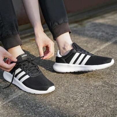 Adidas أحذية رياضية خفيفة الوزن جديدة من الشبك التنفسي، أحذية جري كاجوال
