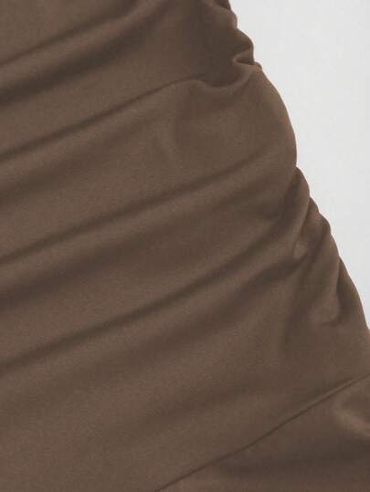 Sweetra جمبسوت طويلة الأكمام للنساء بلون أحادي مزينة بإبزيم معدني، خريف/شتاء