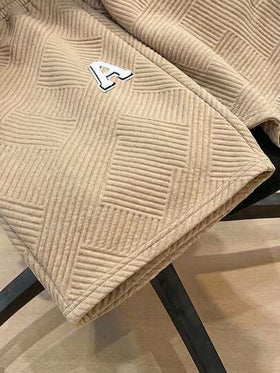 SHEIN مجموعة قصيرة الأكمام بنمط جميل ملمس قماش مناسبة للفتى المراهق، مناسبة للتنقل والمدرسة والاستخدام اليومي والرياضة في الربيع والصيف، 2 قطعة