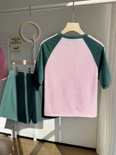 SHEIN طقم تي شيرت أكمام قصيرة وشورت للفتيات المراهقات، بلوك ألوان، قماش خفيف الوزن، مناسب للارتداء اليومي، الرياضة العادية أو التنسيق، صيفي