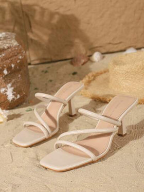 On feet& in love صندل نسائي أنيق ذو فتحة مربعة للأصابع مفتوح من الأمام، مناسب للارتداء مع الفساتين والكعب العالي الرفيع