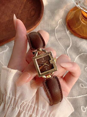 ساعة نسائية كوارتز مربعة من الجلد الصناعي PU باللون الأسود/البني، موضة رجعية بسيطة، مناسبة للارتداء اليومي، هدية عيد الميلاد/التخرج، تجمعات عادية